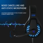 Lightweight gaming headphones with soft cushions
